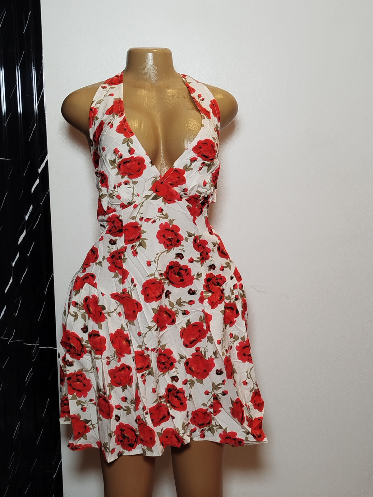 Open back flowered Casual Dress